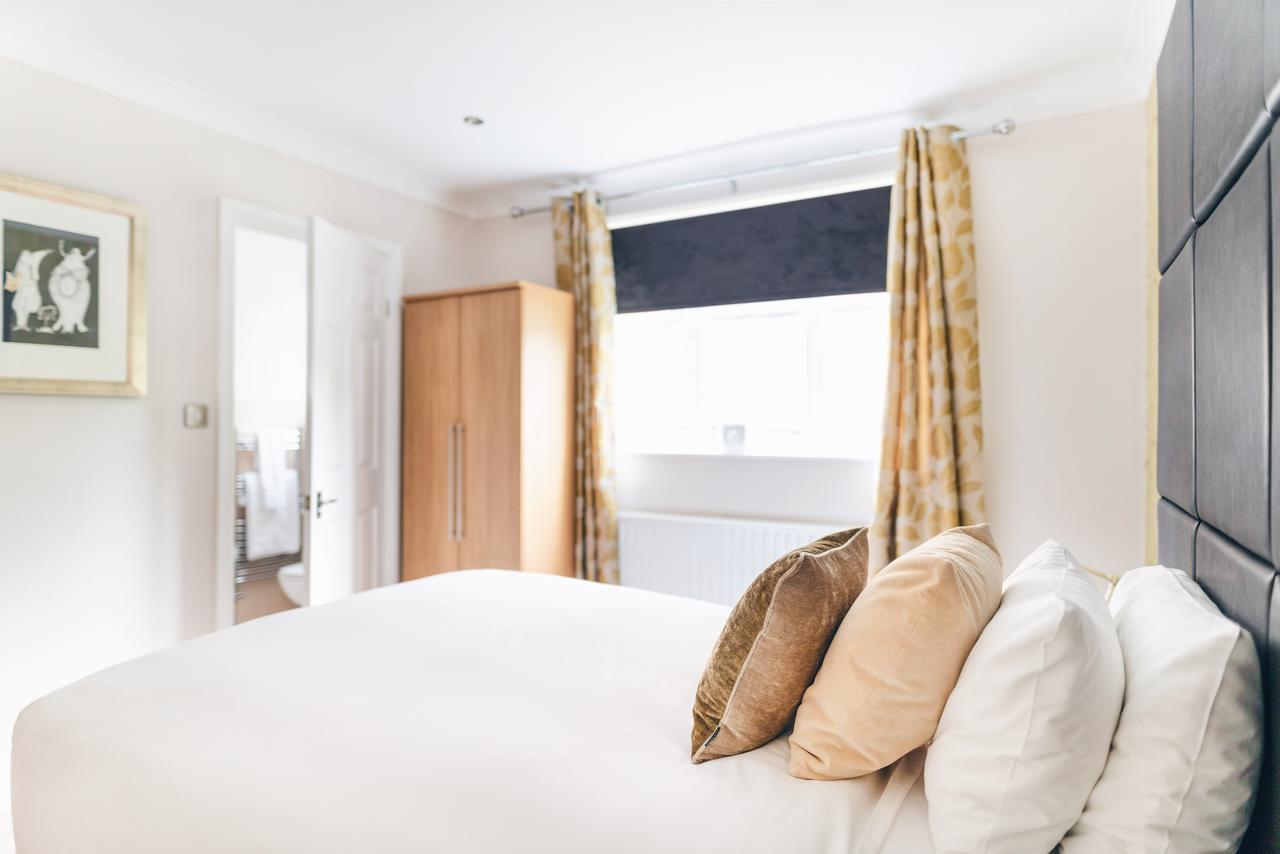 Elizabeth House Hotel Bracknell Extérieur photo