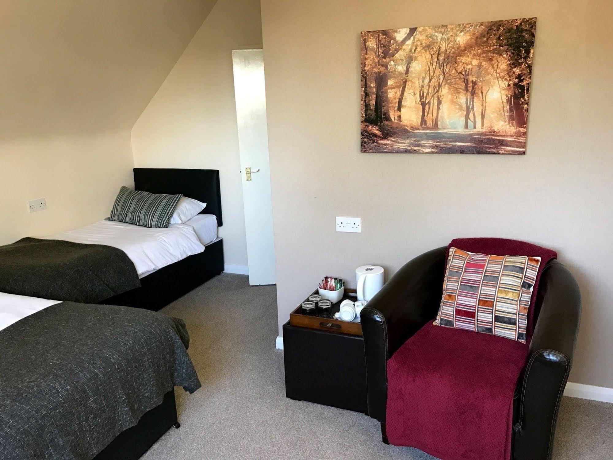 Elizabeth House Hotel Bracknell Extérieur photo