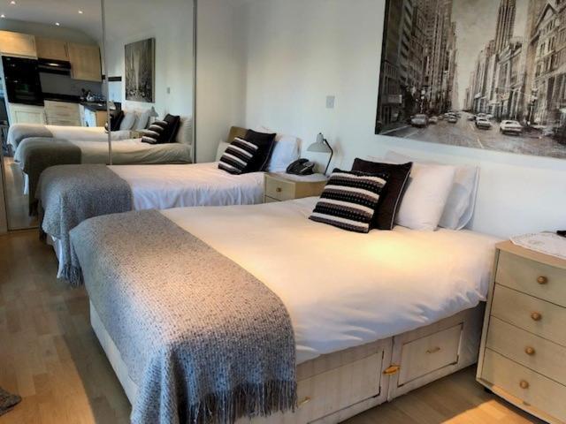 Elizabeth House Hotel Bracknell Extérieur photo